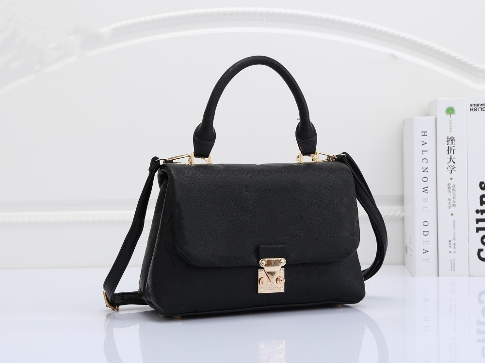 Hight Quality Madeleine BB Totes Shoulder Messenger Bags for Women PU leather Embossing Handbags Designer Crossbody Bag Luxury Lady Purses, Additional fast shipping;contact custom
Hight Quality Madeleine BB Totes Shoulder Messenger Bags for Women PU leather Embossing Handbags Designer Crossbody Bag Luxury Lady Purses, Additional fast shipping;contact custom