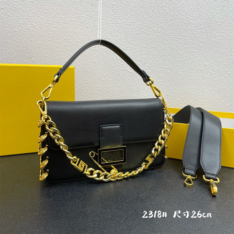 Evening Bags Classic tote bag women's luxury Designer bags fashion Lady Handbag hardware On both sides of the pin Chain Crossbody Shoulder Bags Cowhide, Black
Evening Bags Classic tote bag women's luxury Designer bags fashion Lady Handbag hardware On both sides of the pin Chain Crossbody Shoulder Bags Cowhide, Black