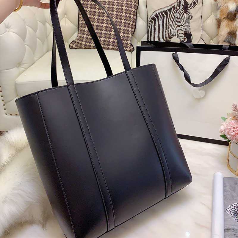 evening bag baghigh quality women large tote bag hand black handbag ladies shopping pouch shuoulder fast, Style1
evening bag baghigh quality women large tote bag hand black handbag ladies shopping pouch shuoulder fast, Style1