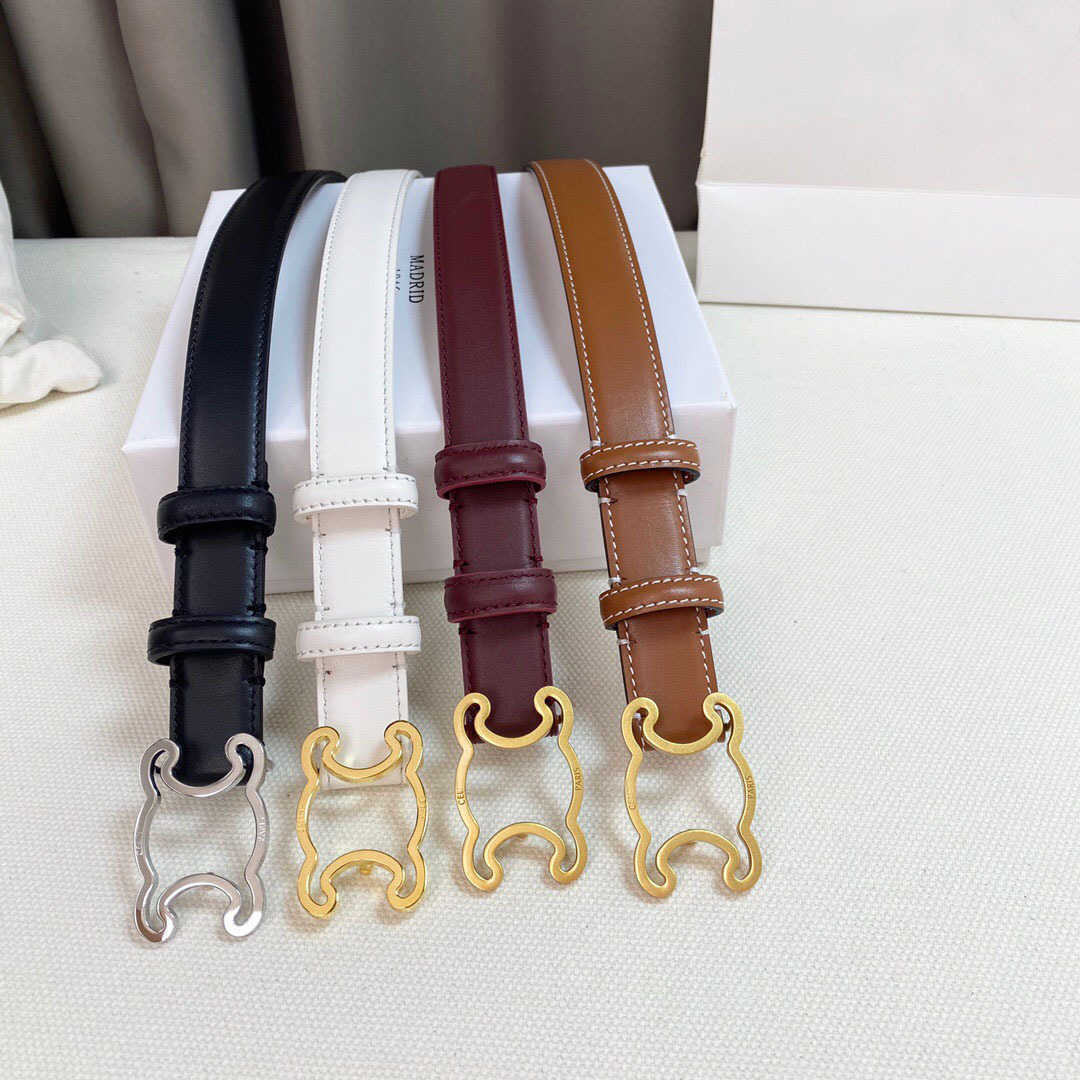 New triumphal arch women's head layer cowhide buckle hollow belt versatile casual with skirt suit jeans, Army green
New triumphal arch women's head layer cowhide buckle hollow belt versatile casual with skirt suit jeans, Army green