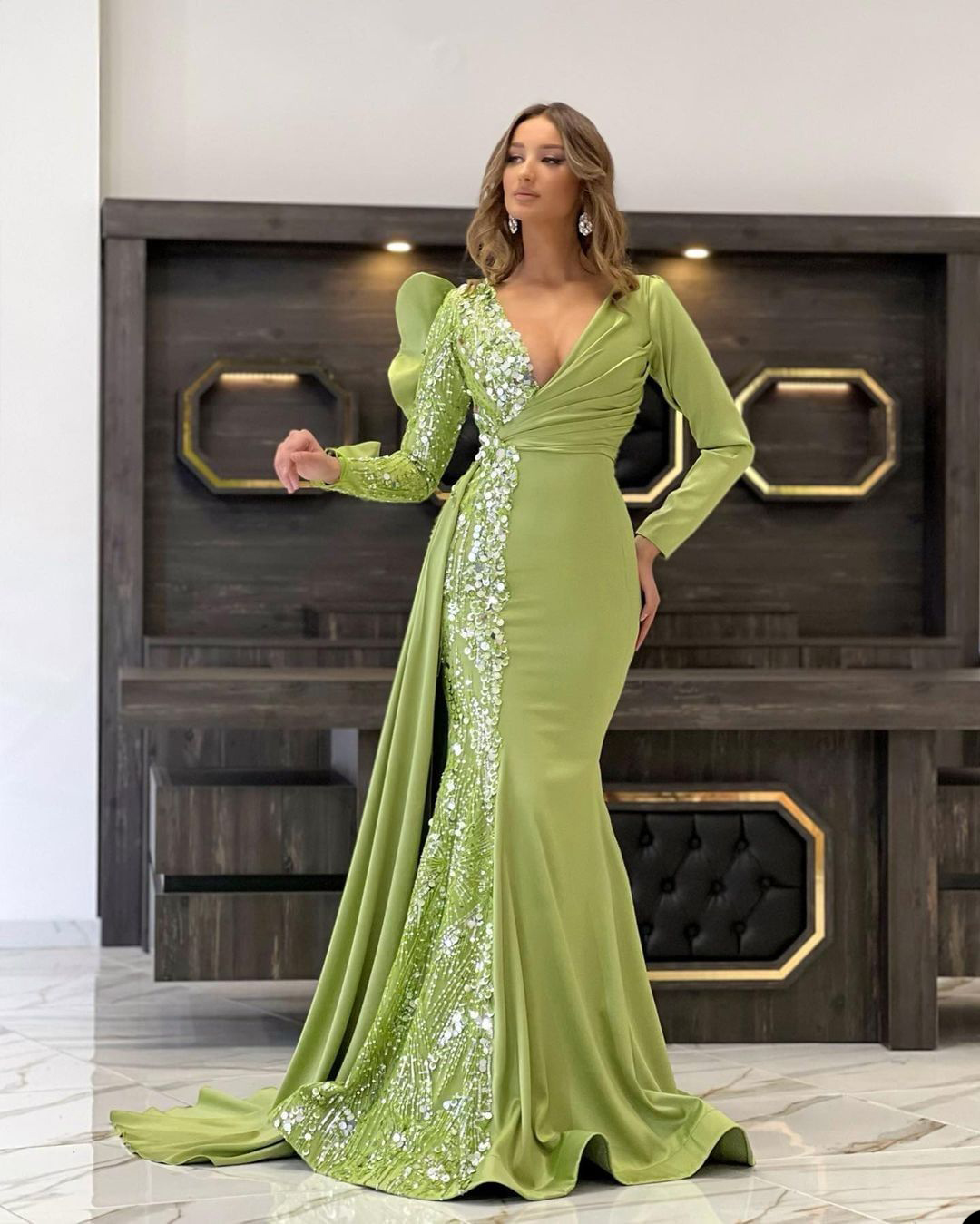 Vintage V Neck Prom Dresses Long Sleeves Lace Party Dresses Sequins Ruched with Overskirts Custom Made Evening Dress