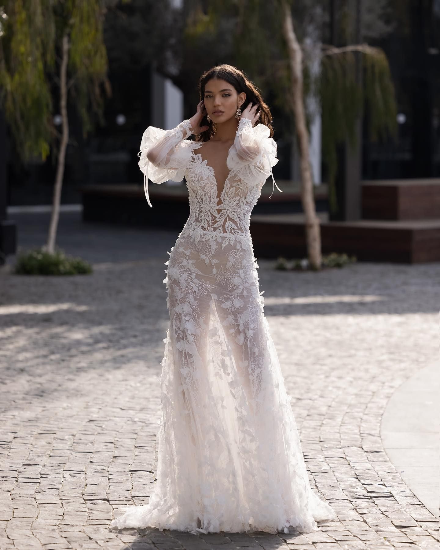 Backless Mermaid Lace Wedding Dress 3D ral Appliqued Long Sleeve Lian Rokman Bridal Gowns Custom Made robes de