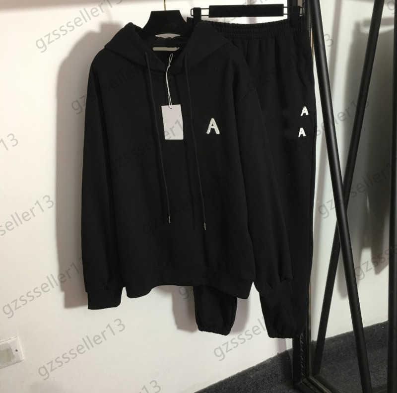 Fashion Two Pieces Pants Womens Sequin Letter Embroidered Long Sleeve Hoodies Elastic Waist Bunch Of Foot Trousers Autumn Winter Thicken Women Suit 12 Colors 1970
Fashion Two Pieces Pants Womens Sequin Letter Embroidered Long Sleeve Hoodies Elastic Waist Bunch Of Foot Trousers Autumn Winter Thicken Women Suit 12 Colors 1970