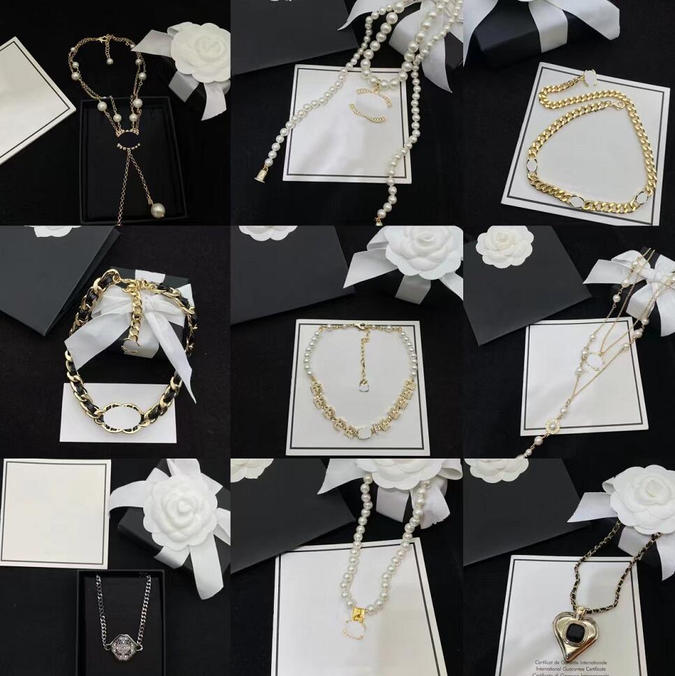 Designer Pearl Crystal Letter Pendant Necklaces New Style Double-Deck Adjustable Charm Necklace Jewellery Clavicle Chain Necklace Christmas Gift Accessories
Designer Pearl Crystal Letter Pendant Necklaces New Style Double-Deck Adjustable Charm Necklace Jewellery Clavicle Chain Necklace Christmas Gift Accessories