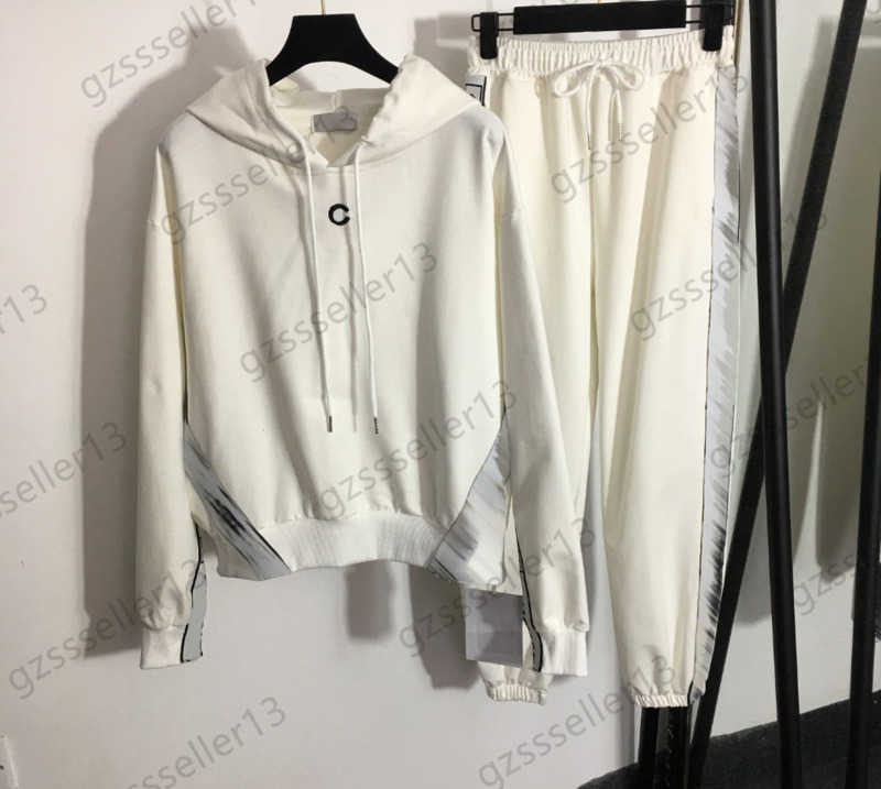 Womens Tracksuit Classic Brand Embroidered Hoodie Coats Collocation Elastic Waist Stripe Print Trousers Luxury Fashion Designer Women Wear 2 Colors 1970, 12
Womens Tracksuit Classic Brand Embroidered Hoodie Coats Collocation Elastic Waist Stripe Print Trousers Luxury Fashion Designer Women Wear 2 Colors 1970, 12