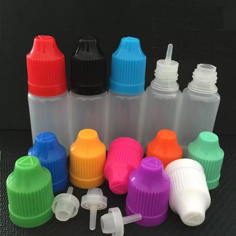 Empty E Liquid Plastic Dropper Bottles with Child Proof Bottle caps Needle Tips