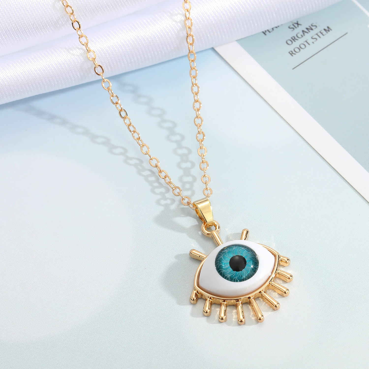 Resin Evil Eye Pendant Necklaces For Women Gift Jewelry Colored Eyelash Turkish Blue Eye Sweater Clavicle Chain Necklace
