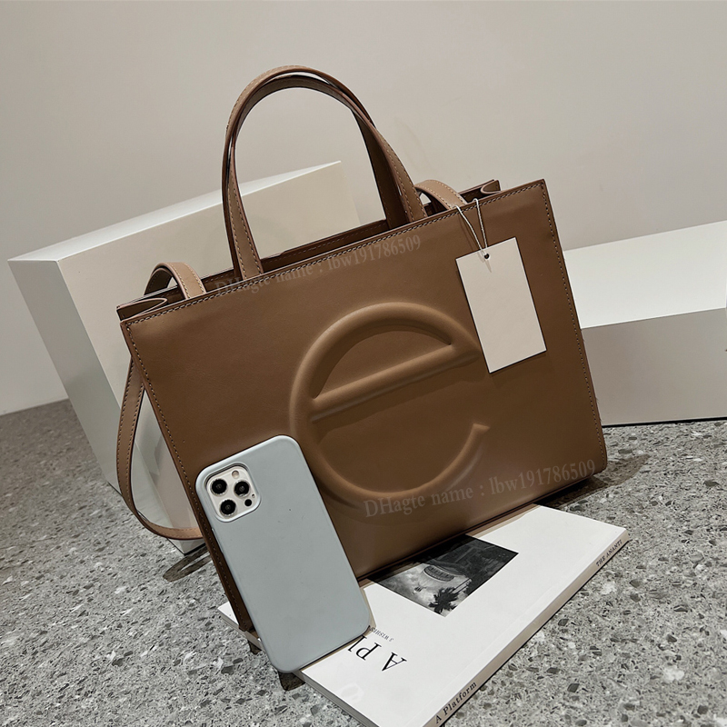Handbag women luxurys designers Bags large capacity Shopping tote bag Business Casual travel work shoulder bag genuine leather Zipper Totes Womens Handbags, Package
Handbag women luxurys designers Bags large capacity Shopping tote bag Business Casual travel work shoulder bag genuine leather Zipper Totes Womens Handbags, Package