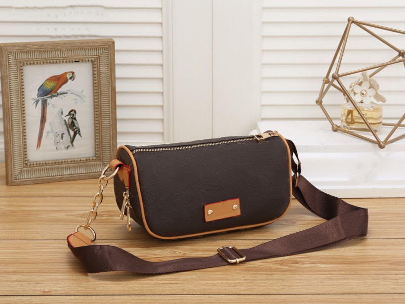 Luxury Designer Shoulder Bag Fashion Loop Chain Double zipper pillow Bags Shoulders Strap Leather Crossbody Bag classic women handbag womens handbags, Extra fast shipping
Luxury Designer Shoulder Bag Fashion Loop Chain Double zipper pillow Bags Shoulders Strap Leather Crossbody Bag classic women handbag womens handbags, Extra fast shipping