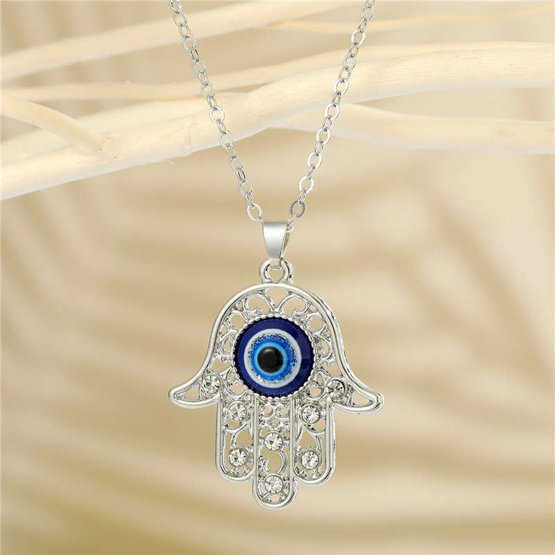 Crystal Hand Hamsa Evil Eye Necklace For Women Heart Round Turkish Blue Eye Sweater Clavicle Chain Jewelry
