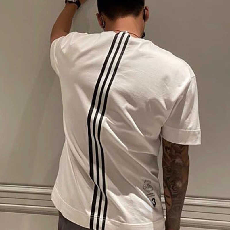 22ss Summer Short Sleeve t Shirt Mens Sweatshirt Y3 Designer Tshirt Men Women Sweat Shirts Signature Crew Neck T-shirt, White
22ss Summer Short Sleeve t Shirt Mens Sweatshirt Y3 Designer Tshirt Men Women Sweat Shirts Signature Crew Neck T-shirt, White