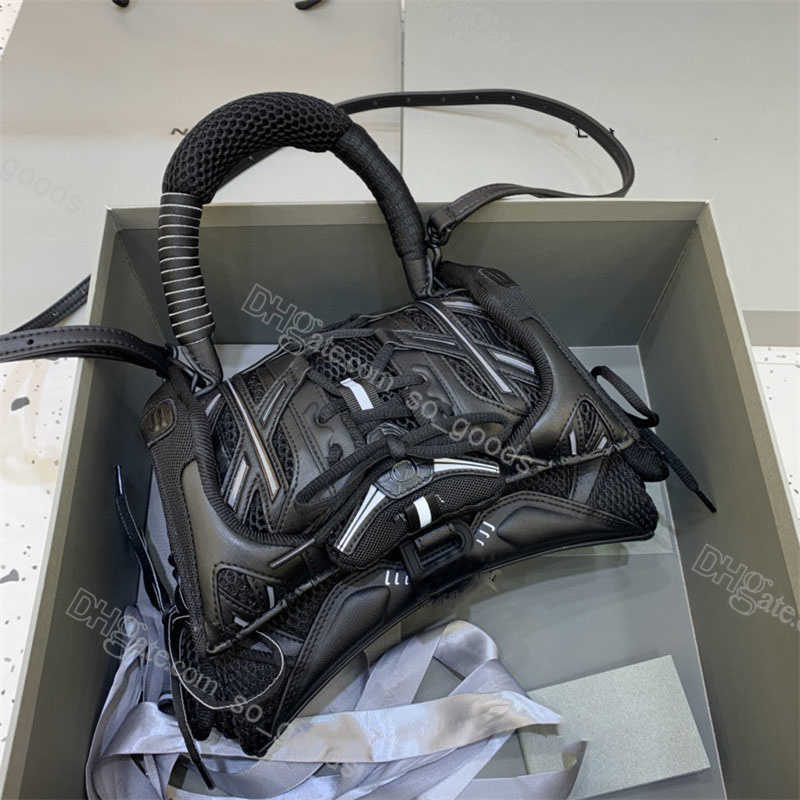 Designer Top Quality Sneakerhead medium handbag black Bag Genuine Leather White Shoulder Crossbody Bags Handbags Women men nice, Actual pictures contact me
Designer Top Quality Sneakerhead medium handbag black Bag Genuine Leather White Shoulder Crossbody Bags Handbags Women men nice, Actual pictures contact me