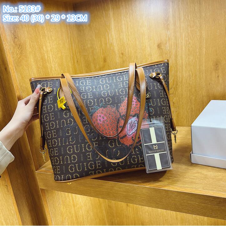 Wholesale factory ladies shoulder bags 2 colors sweet little fresh printed tote bag simple Joker letters leather fashion handbag elegant cute cartoon backpack
Wholesale factory ladies shoulder bags 2 colors sweet little fresh printed tote bag simple Joker letters leather fashion handbag elegant cute cartoon backpack
