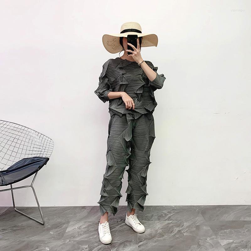 Women's Two Piece Pants Women's Pleats Diamond Pleated Jacket Straight Winter Loose Large Size Two-piece Set Trousers Suit Free, Black
Women's Two Piece Pants Women's Pleats Diamond Pleated Jacket Straight Winter Loose Large Size Two-piece Set Trousers Suit Free, Black