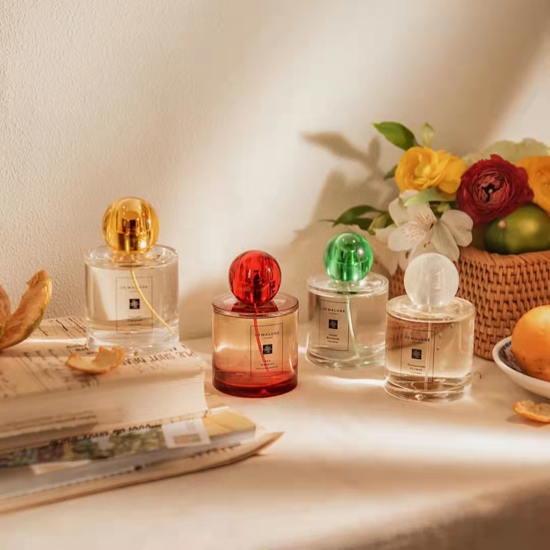 Designer perfume Jo Malone Red Hibiscus Nashi bloosm frangipani flower cologne 100ml London Spray good smell long time lasting unisex body mist fast ship
Designer perfume Jo Malone Red Hibiscus Nashi bloosm frangipani flower cologne 100ml London Spray good smell long time lasting unisex body mist fast ship