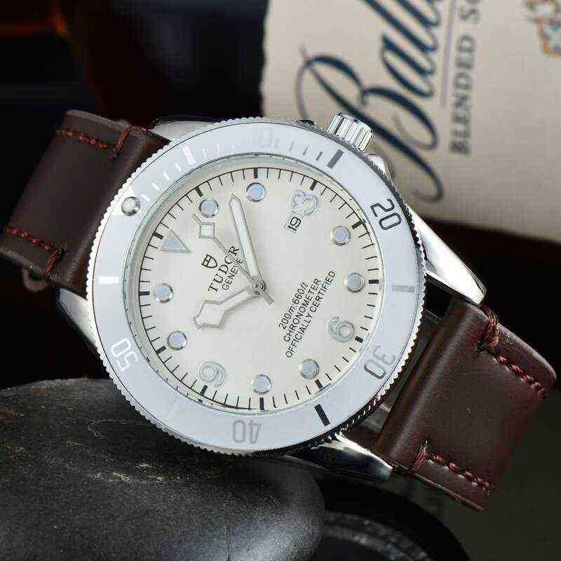 Titanium Tudors Pelagos 25600 Zf Watch Fashion Watches Mens Montre Movement Luxury Designer Watch Fashion Women's Men's Tudors Jbnm Igcr, Beige
Titanium Tudors Pelagos 25600 Zf Watch Fashion Watches Mens Montre Movement Luxury Designer Watch Fashion Women's Men's Tudors Jbnm Igcr, Beige