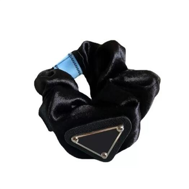 Classic Girl Hair Ring Designer Triangle Elastic Rubber Bands Hairbands Ponytail Holder Hair Ties Fashion Women Girls Hairpin Elegant Hair Accessories, One black one white
Classic Girl Hair Ring Designer Triangle Elastic Rubber Bands Hairbands Ponytail Holder Hair Ties Fashion Women Girls Hairpin Elegant Hair Accessories, One black one white