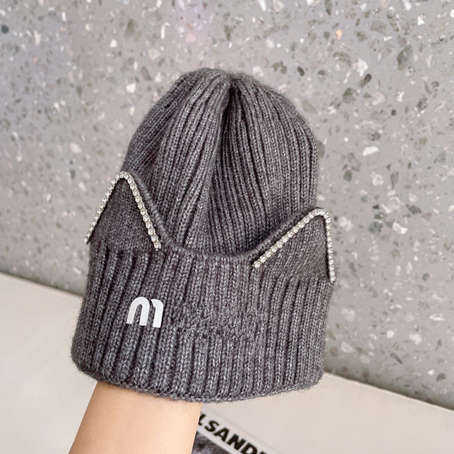 2023 classic designer beanies autumn winter hot style beanies men and women fashion universal knitted cap autumn wool outdoor warm Floral skull caps, Style 4
2023 classic designer beanies autumn winter hot style beanies men and women fashion universal knitted cap autumn wool outdoor warm Floral skull caps, Style 4