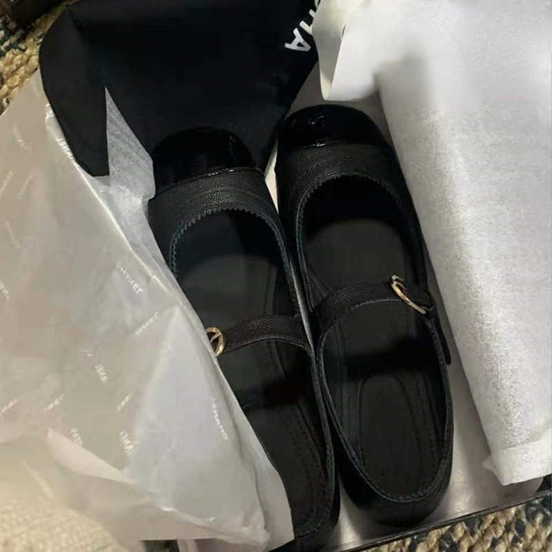 Shoes Brand Casual designer design With source Mary women's new square head flat shoes ballet shoes spring and summer 2022, Black matte
Shoes Brand Casual designer design With source Mary women's new square head flat shoes ballet shoes spring and summer 2022, Black matte