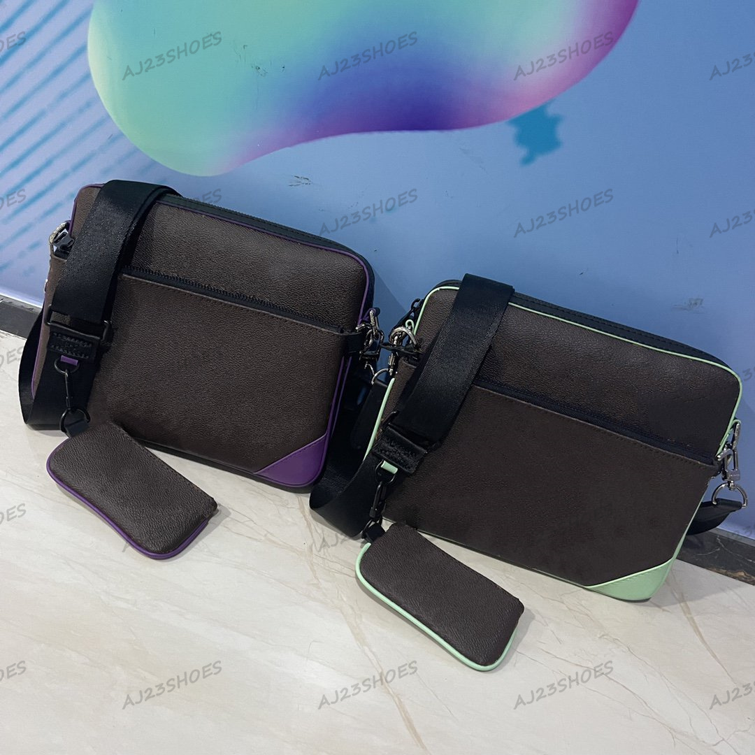 2022 Duo Messenger Bag Gray Monograms Shadow Leather Mens Designer 2 Sets Crossbody With Removable Coin Purse M46104 Signature strap, 01
2022 Duo Messenger Bag Gray Monograms Shadow Leather Mens Designer 2 Sets Crossbody With Removable Coin Purse M46104 Signature strap, 01
