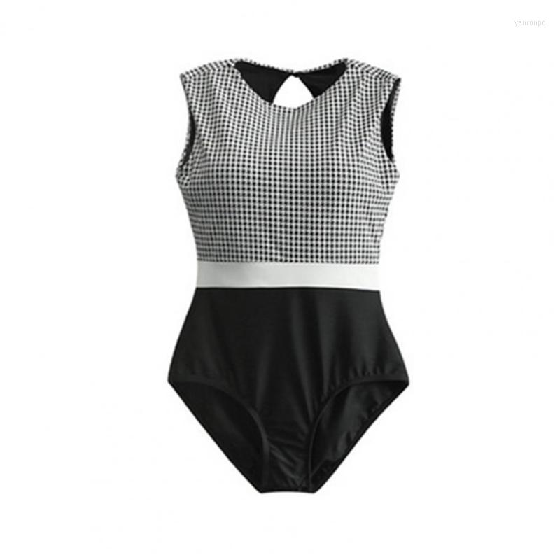 Women's Two Piece Pants Women's Swimsuit One-piece Comfortable Polyester Women Slim Bikini For Beach PartyWomen's, Black white
Women's Two Piece Pants Women's Swimsuit One-piece Comfortable Polyester Women Slim Bikini For Beach PartyWomen's, Black white