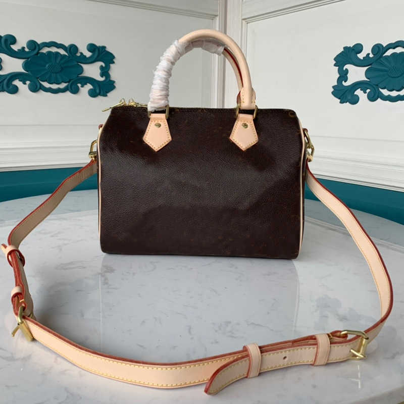 LVS Designer Handbags Louiss Tote bag Luxuries designers women crossbody Handbag Shoulder totes bags purses wallet 5YEM, No bags
LVS Designer Handbags Louiss Tote bag Luxuries designers women crossbody Handbag Shoulder totes bags purses wallet 5YEM, No bags