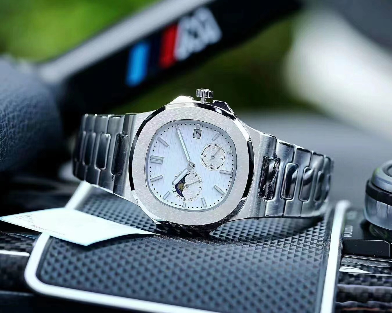 Men's mechanical watch 316L fine steel case 43mm original import super movement automatic winding moon phase function luxury high quality Designer watches, Silver
Men's mechanical watch 316L fine steel case 43mm original import super movement automatic winding moon phase function luxury high quality Designer watches, Silver