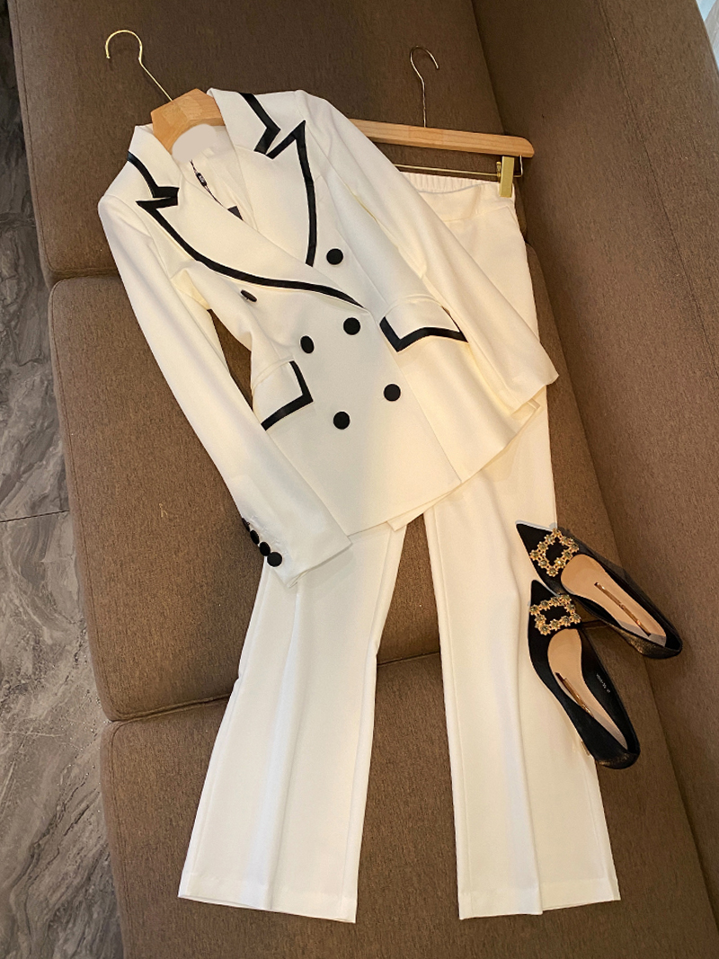 2022 Autumn White Contrast Color Two Piece Pants Sets Long Sleeve Notched-Lapel Single-Breasted Blazers Top & Wide Leg Trousers Pants Suits Set M2O29327
2022 Autumn White Contrast Color Two Piece Pants Sets Long Sleeve Notched-Lapel Single-Breasted Blazers Top & Wide Leg Trousers Pants Suits Set M2O29327
