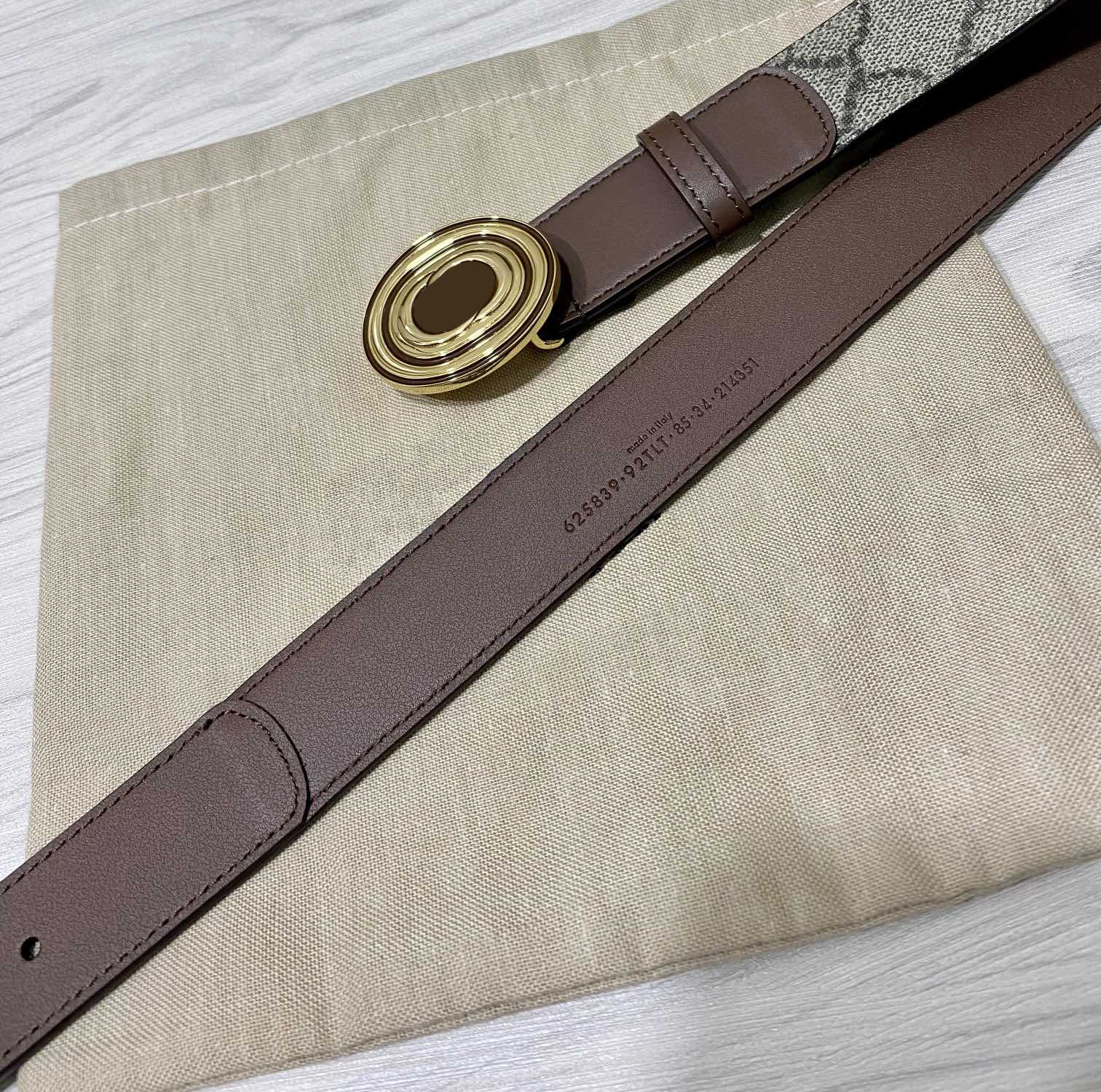 Designer Belt Leather Black Mens Luxury Formal Gold Buckle Jean Casual Dress Belts for Men Women, Width 38mm with box 
Designer Belt Leather Black Mens Luxury Formal Gold Buckle Jean Casual Dress Belts for Men Women, Width 38mm with box