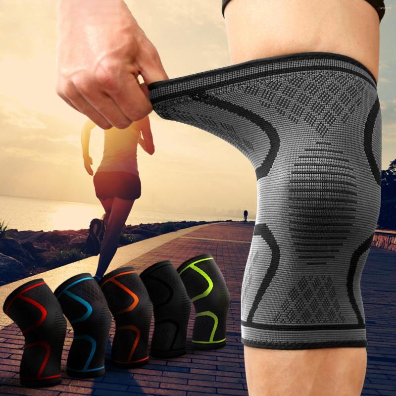Knee Pads 2Pcs Sports Breathable Fitness Kneepad Patella Support Braces Protectors For Running Basketball Volleyball Hiking, Red
Knee Pads 2Pcs Sports Breathable Fitness Kneepad Patella Support Braces Protectors For Running Basketball Volleyball Hiking, Red
