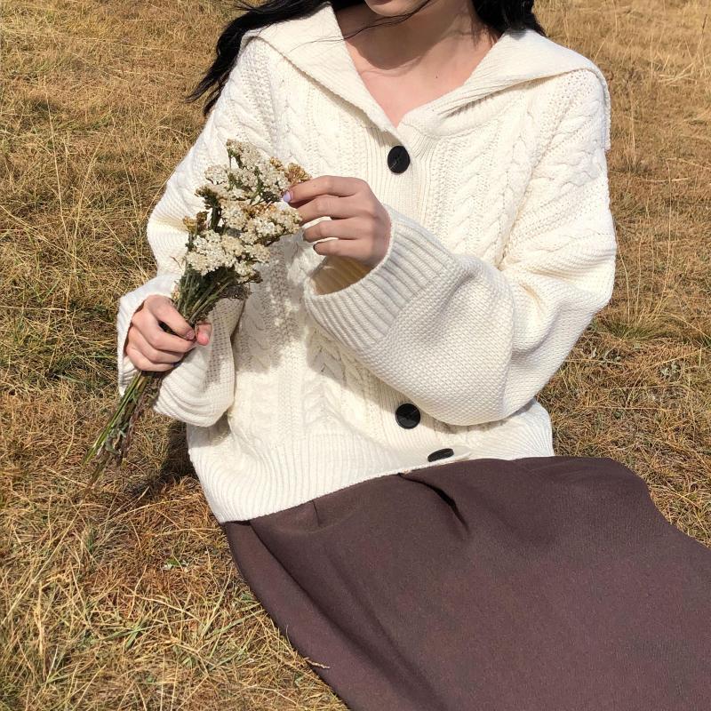 Women's Knits Autumn Winter Clothes Women 2022 Harajuku Korean Tops Fashion Vintage Sweater Twist Navy Button Knitted Cardigan Sweaters, Beige
Women's Knits Autumn Winter Clothes Women 2022 Harajuku Korean Tops Fashion Vintage Sweater Twist Navy Button Knitted Cardigan Sweaters, Beige