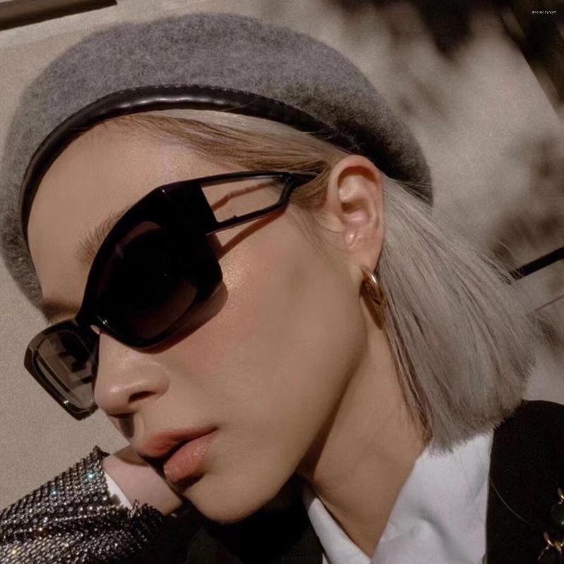 Sunglasses Retro Black Cat Eye Women Brand Designer Unique Frame Decor Rectangle Men Sun Glasses Outdoor Summer UV400 Protection
Sunglasses Retro Black Cat Eye Women Brand Designer Unique Frame Decor Rectangle Men Sun Glasses Outdoor Summer UV400 Protection