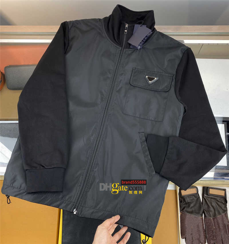 Stand Collar Mens Designer Jacket Brand Classic Triangle High QualityFashion Windbreaker Long Sleeve Outdoor
Stand Collar Mens Designer Jacket Brand Classic Triangle High QualityFashion Windbreaker Long Sleeve Outdoor