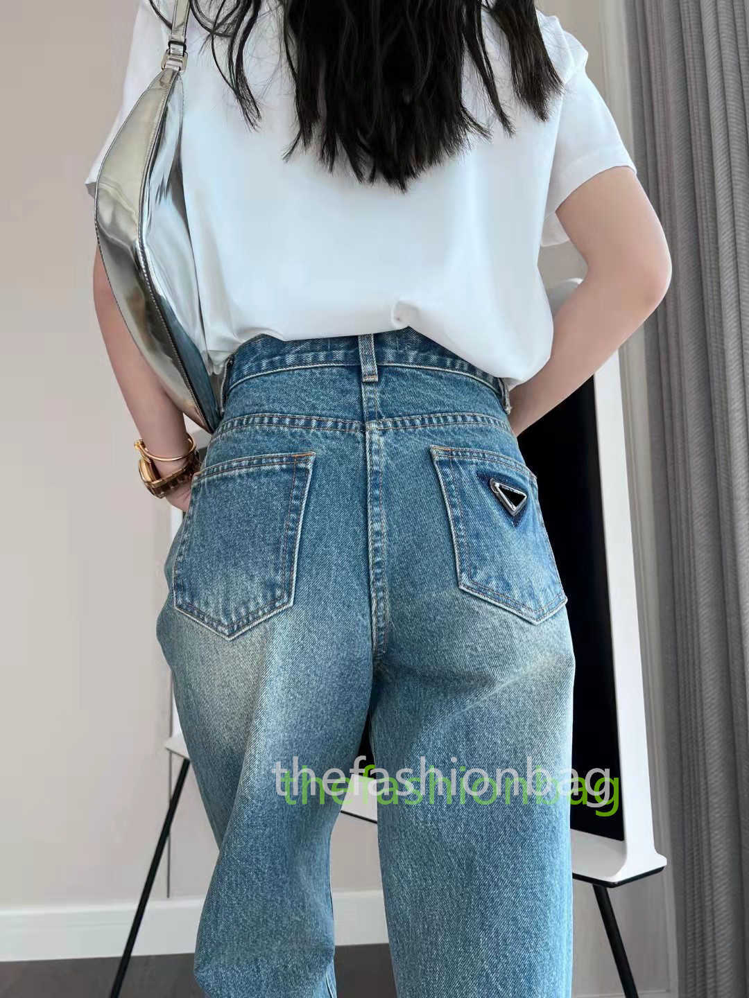 23Women Jeans Designer Pants With Budge Letters Fashion Style For Lady Slim Denim Pant Long Straight Blue Vintage Jean Classic Clothing, Blue-p
23Women Jeans Designer Pants With Budge Letters Fashion Style For Lady Slim Denim Pant Long Straight Blue Vintage Jean Classic Clothing, Blue-p