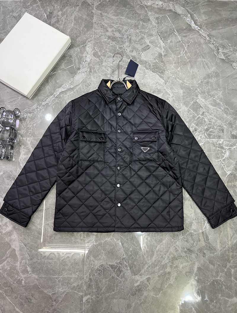 New men's diamond plaid lapel jacket Luxury brand design warm cotton coats, Black
New men's diamond plaid lapel jacket Luxury brand design warm cotton coats, Black