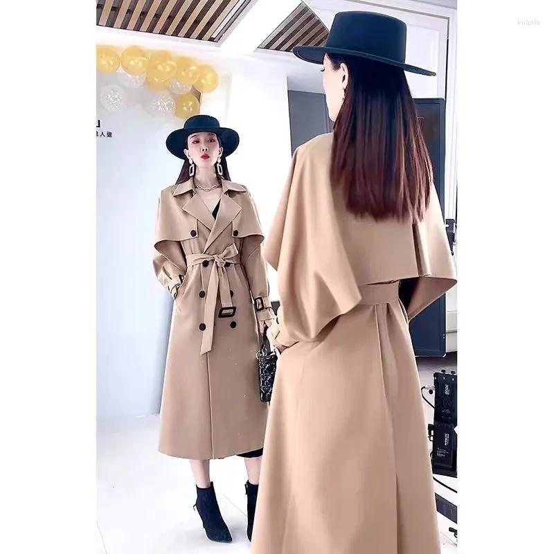 Women' Trench Coats High End Windbreaker Women Long Coat 2022 Spring Autumn Splicing English Wind Overcoat Double-breasted Fashion Top, Khaki
Women' Trench Coats High End Windbreaker Women Long Coat 2022 Spring Autumn Splicing English Wind Overcoat Double-breasted Fashion Top, Khaki