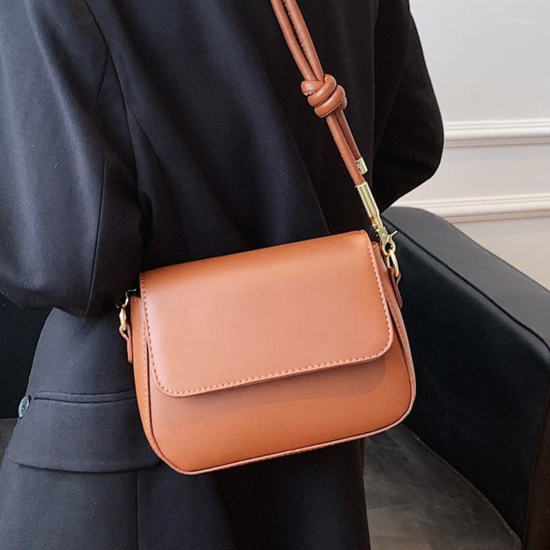Evening Bags Bags2022 Fashion Ladies Luxury High-quality Casual Simple All-match Messenger Bag Western Style Shoulder Small Square, Black
Evening Bags Bags2022 Fashion Ladies Luxury High-quality Casual Simple All-match Messenger Bag Western Style Shoulder Small Square, Black
