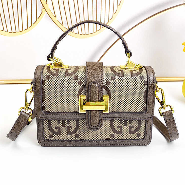 Messenger Bags premium portable bag designer and versatile new one shoulder cross body bag, Coffee
Messenger Bags premium portable bag designer and versatile new one shoulder cross body bag, Coffee
