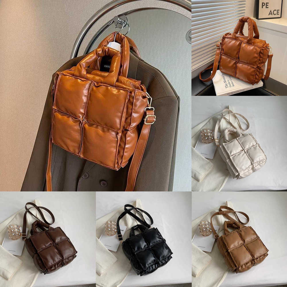 HBP Totes handBags Autumn and Winter Niche Design Women's handBag Popular Versatile Messenger Bag Portable Tot Cotton Clothes shopping Bag 220830, Black--26cm
HBP Totes handBags Autumn and Winter Niche Design Women's handBag Popular Versatile Messenger Bag Portable Tot Cotton Clothes shopping Bag 220830, Black--26cm