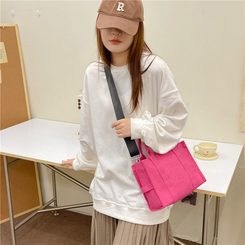 Highs Quality Shoulder Bags Luxury Designer Fashion Women CrossBody Clutch Handbags Clutch Totes purse Classic Tote big shopping bag 2023 ladies wallets Handbag, Pink
Highs Quality Shoulder Bags Luxury Designer Fashion Women CrossBody Clutch Handbags Clutch Totes purse Classic Tote big shopping bag 2023 ladies wallets Handbag, Pink