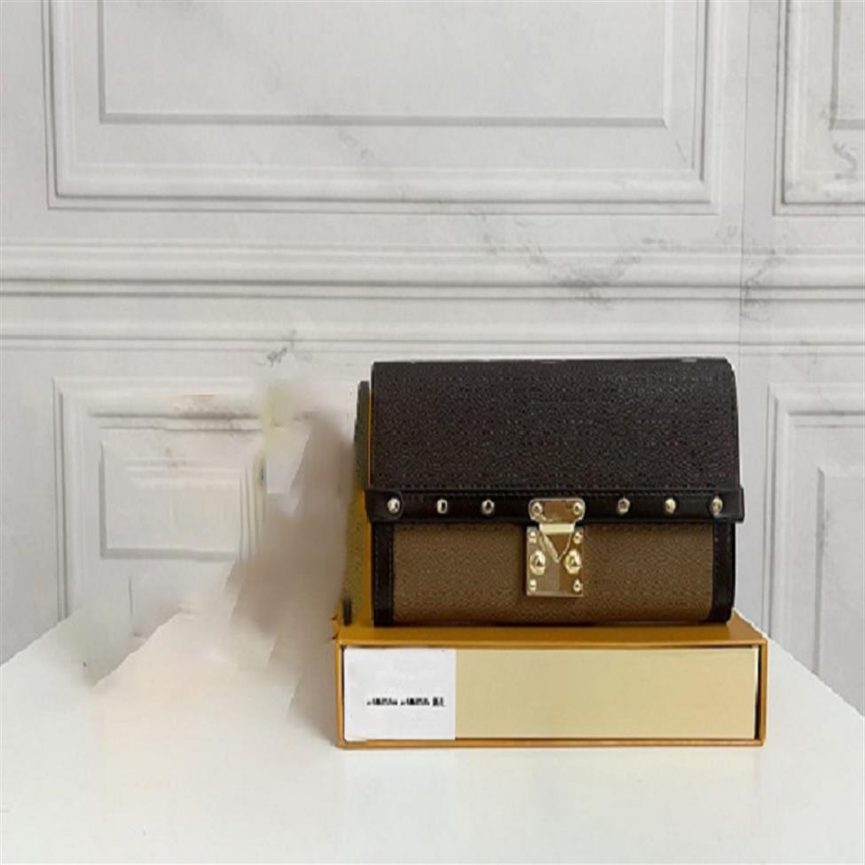 2021 Fashion flowers designer zipper wallets luxurys Men Women leather bags High Quality Classic Letters coin Purse Original Box P255E, Brown plaid
2021 Fashion flowers designer zipper wallets luxurys Men Women leather bags High Quality Classic Letters coin Purse Original Box P255E, Brown plaid