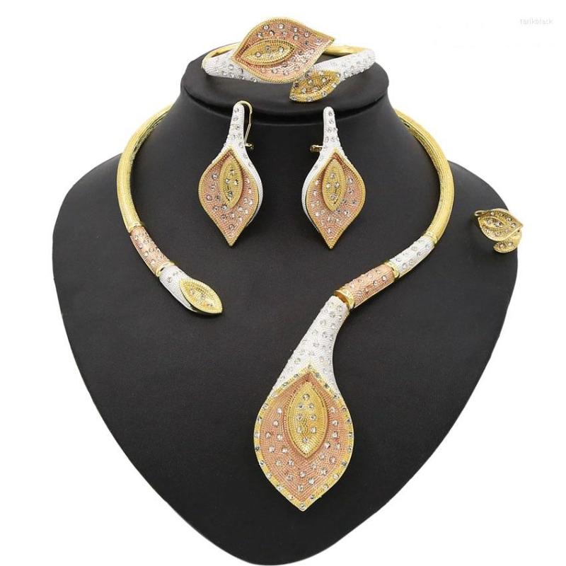Necklace Earrings Set Yulaili Top Quality Dubai Gold For Women Big Leaf Shape Choker Stud Bracelet Ring Party Jewellery, Picture shown
Necklace Earrings Set Yulaili Top Quality Dubai Gold For Women Big Leaf Shape Choker Stud Bracelet Ring Party Jewellery, Picture shown