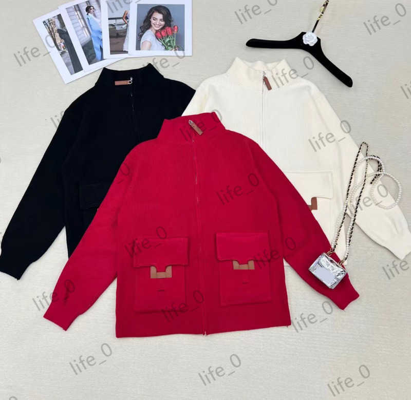 Fashion Womens Sweaters Casual Joker Tops Pure Color Stand Collar Zipper Knitwears Warm Brand Designer Woman Cardigan 3 Colors 1970
Fashion Womens Sweaters Casual Joker Tops Pure Color Stand Collar Zipper Knitwears Warm Brand Designer Woman Cardigan 3 Colors 1970
