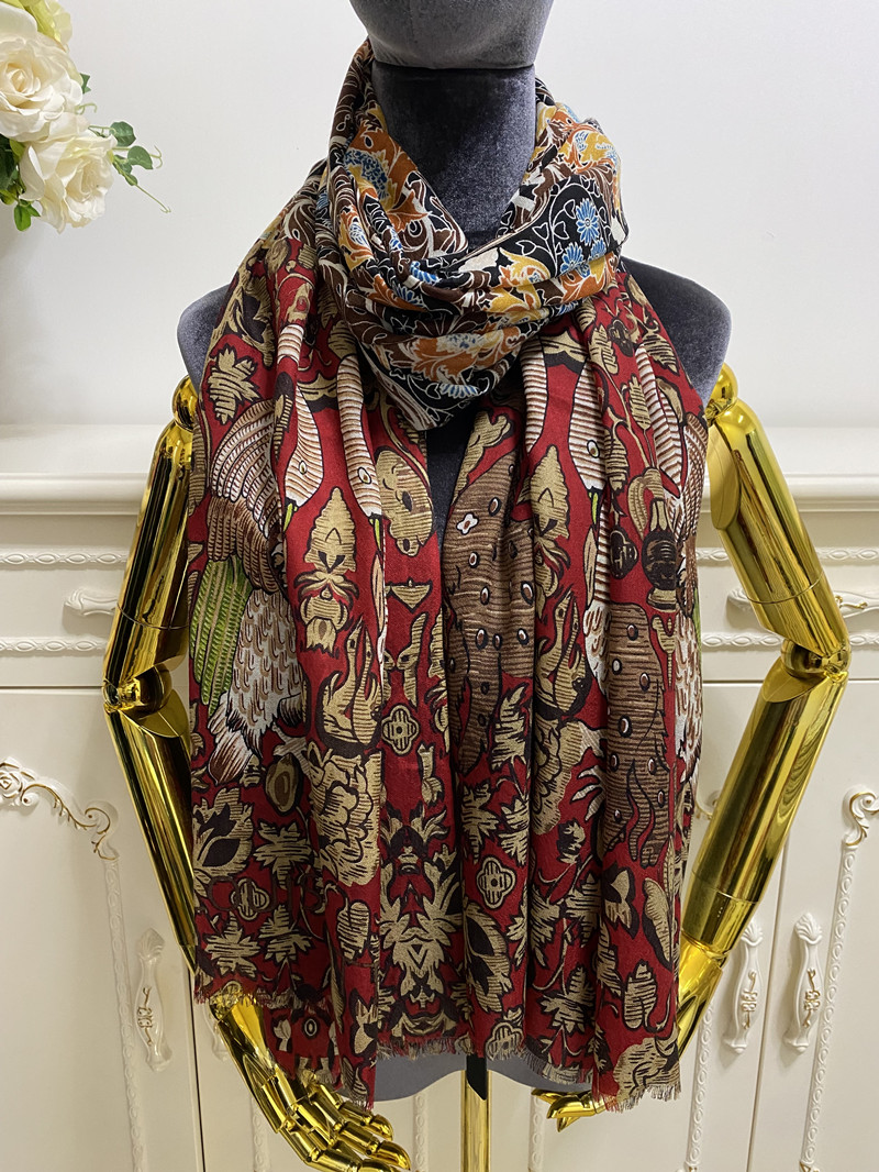 Women's long scarves goodquality 100% cashmere material thin and soft print letters floral pattern size 190cm - 105cm
Women's long scarves goodquality 100% cashmere material thin and soft print letters floral pattern size 190cm - 105cm