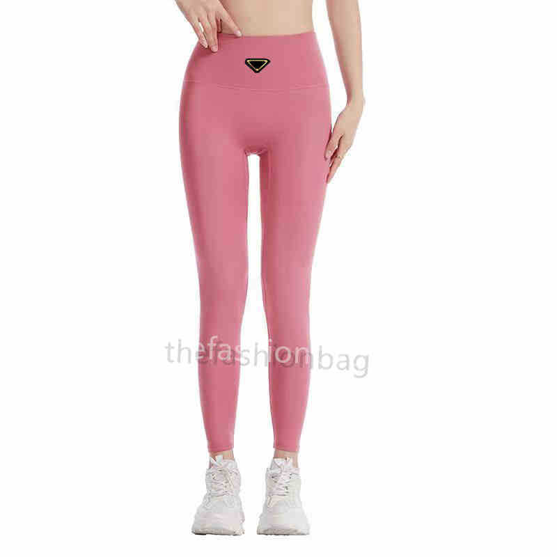 23Woman Leggings Yoga Pants Lady Slim Track Pant Stocking Trouse Outwears High Waist Sport Capris With Budge Designer Legging S-2XL, P-black
23Woman Leggings Yoga Pants Lady Slim Track Pant Stocking Trouse Outwears High Waist Sport Capris With Budge Designer Legging S-2XL, P-black