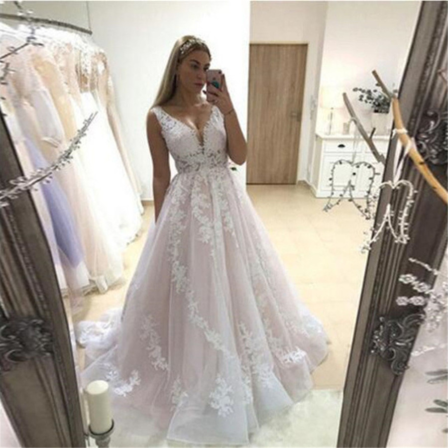Pink Wedding Dress V Neck Bridal Gowns Backless Sleeveless Full Appliques Lace Bride Dresses Country vestidos de noiva