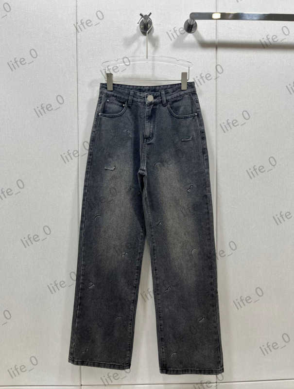 Designer Brand Womens Jean Loose Full-length Pants Embossed Metal ButtonsTrousers Autumn Winter Casual Fashion Women Jeans 1907
Designer Brand Womens Jean Loose Full-length Pants Embossed Metal ButtonsTrousers Autumn Winter Casual Fashion Women Jeans 1907