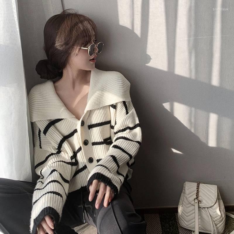 Women' Knits WDMSNA Striped Knitted Cardigan Womens 2022 Autumn Loose Long Sleeve Sweater Women Lapel Outer Wear Mujer Short Top, Black
Women' Knits WDMSNA Striped Knitted Cardigan Womens 2022 Autumn Loose Long Sleeve Sweater Women Lapel Outer Wear Mujer Short Top, Black