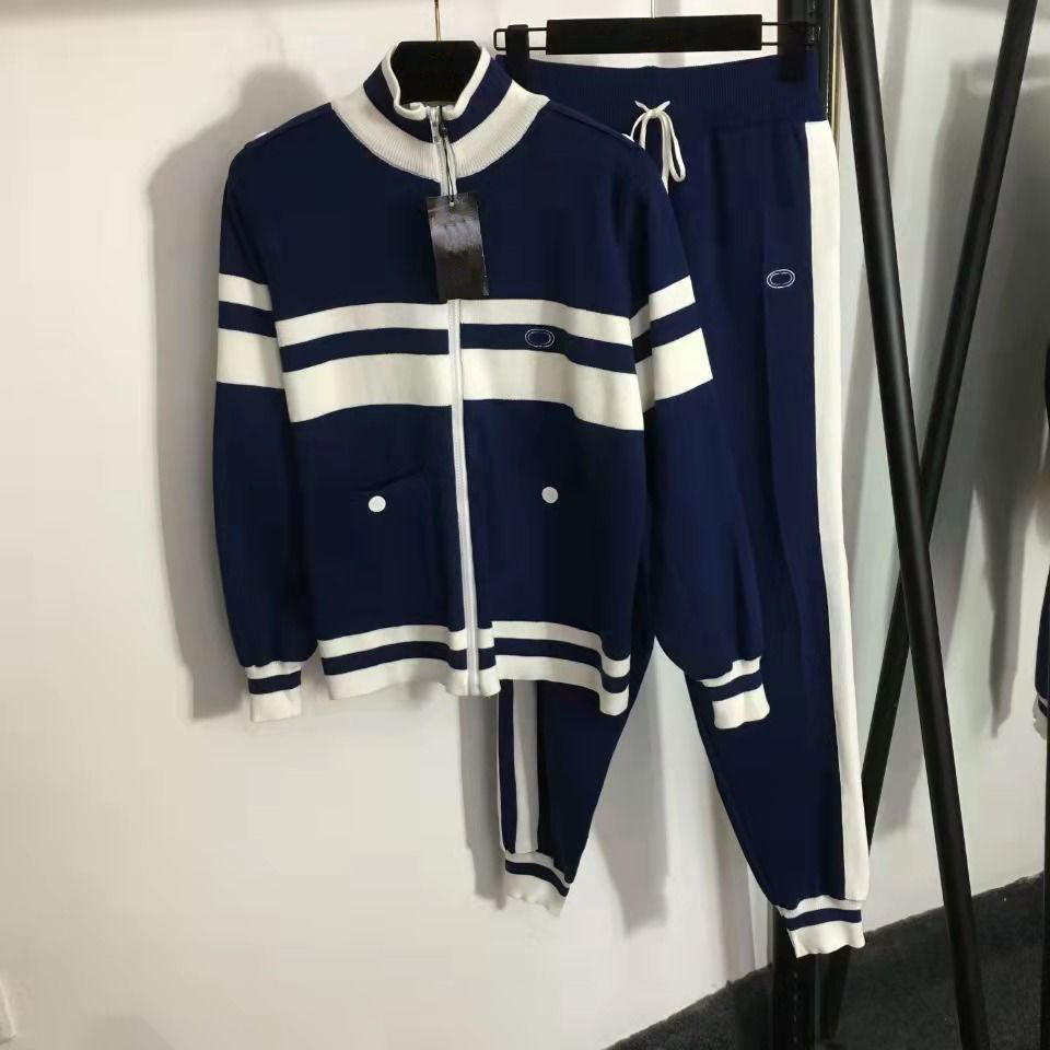 Women's Tracksuits Designer Woman Clothes Brand Womens Sweatshirts Mens Tracksuit Coats Pants ClothingKnitted sweater 2-piece QY7N