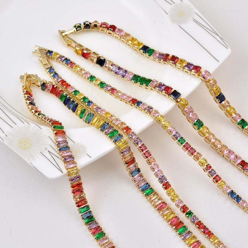 Chains 2022 European And American Fashion Color Zircon Necklace Women's High-end Design Sense Niche Simple Decorative Chain
Chains 2022 European And American Fashion Color Zircon Necklace Women's High-end Design Sense Niche Simple Decorative Chain